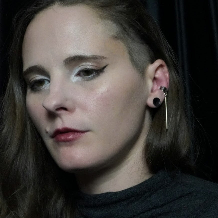 Long Bar Earcuff / Silver