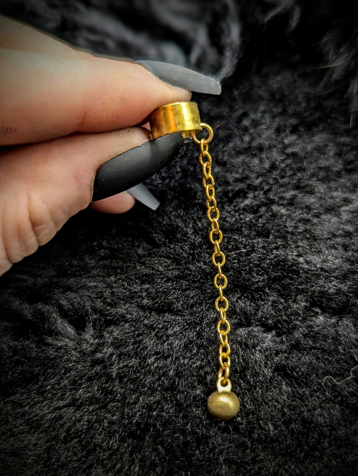 DARKSTAR MACHINATIONS - Ball and Chain Earcuff / Brass - earcuff