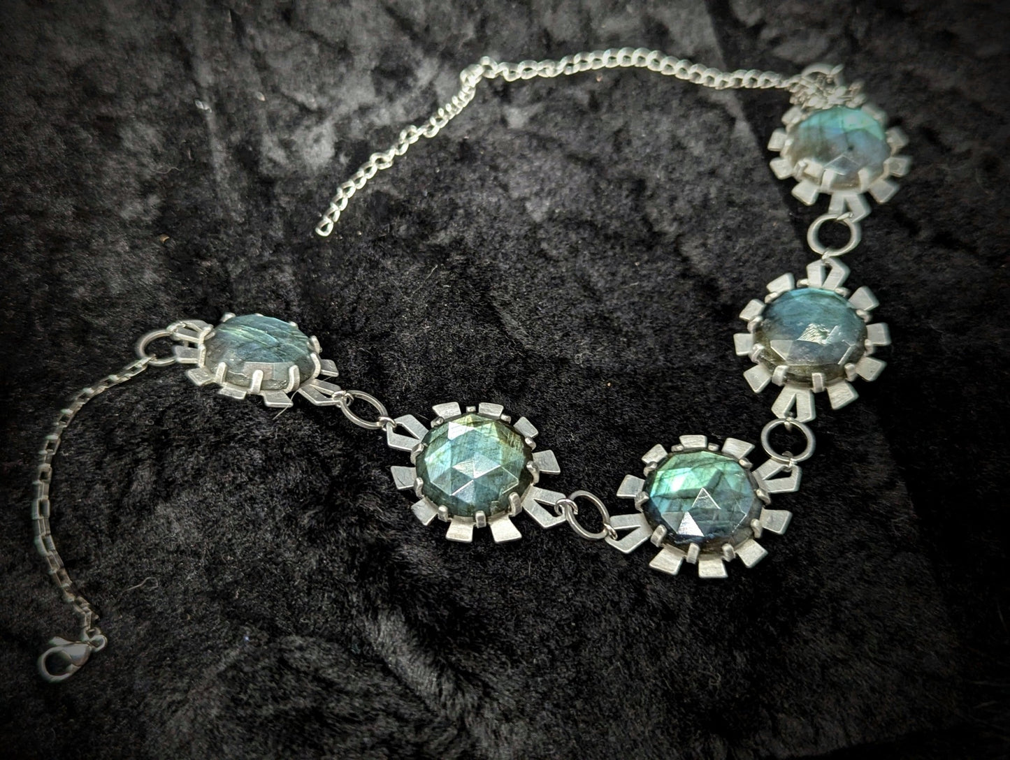 DARKSTAR MACHINATIONS - ELIZABETH Choker / Labradorite / Aluminum - necklace