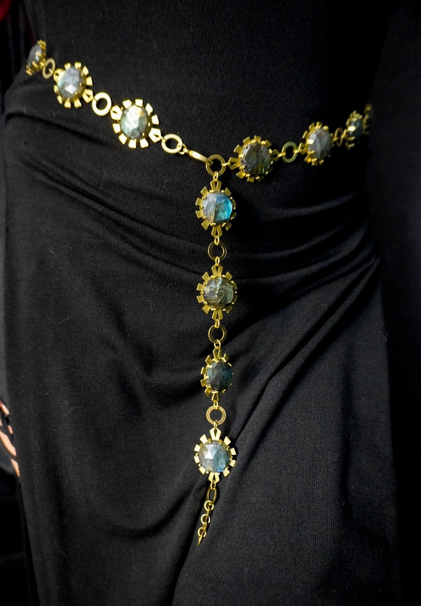 DARKSTAR MACHINATIONS - GWENEVERE Belt / Labradorite / Brass - Belly Chain