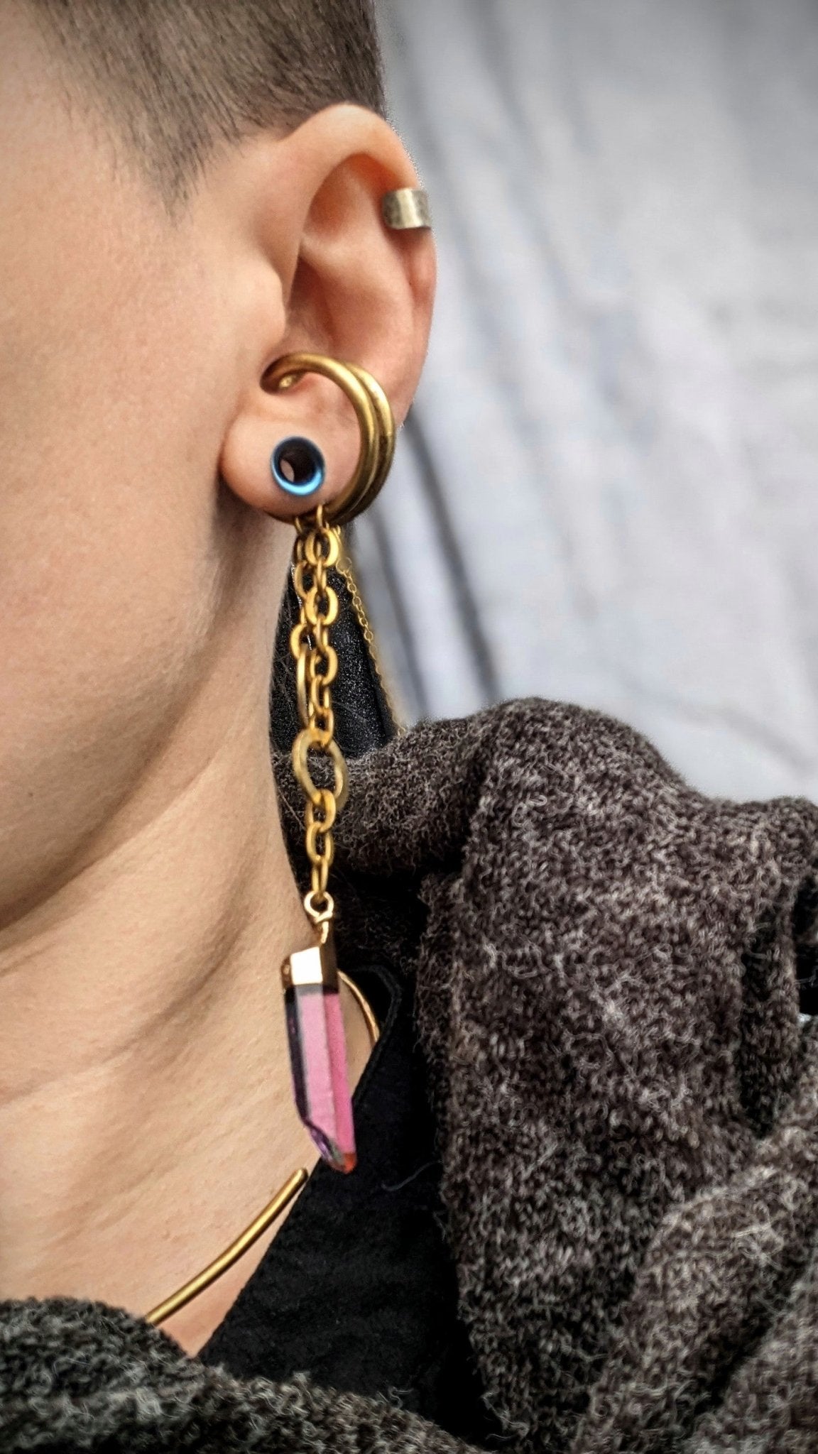 DARKSTAR MACHINATIONS - Large Crystal Dangle Earcuff - earcuff