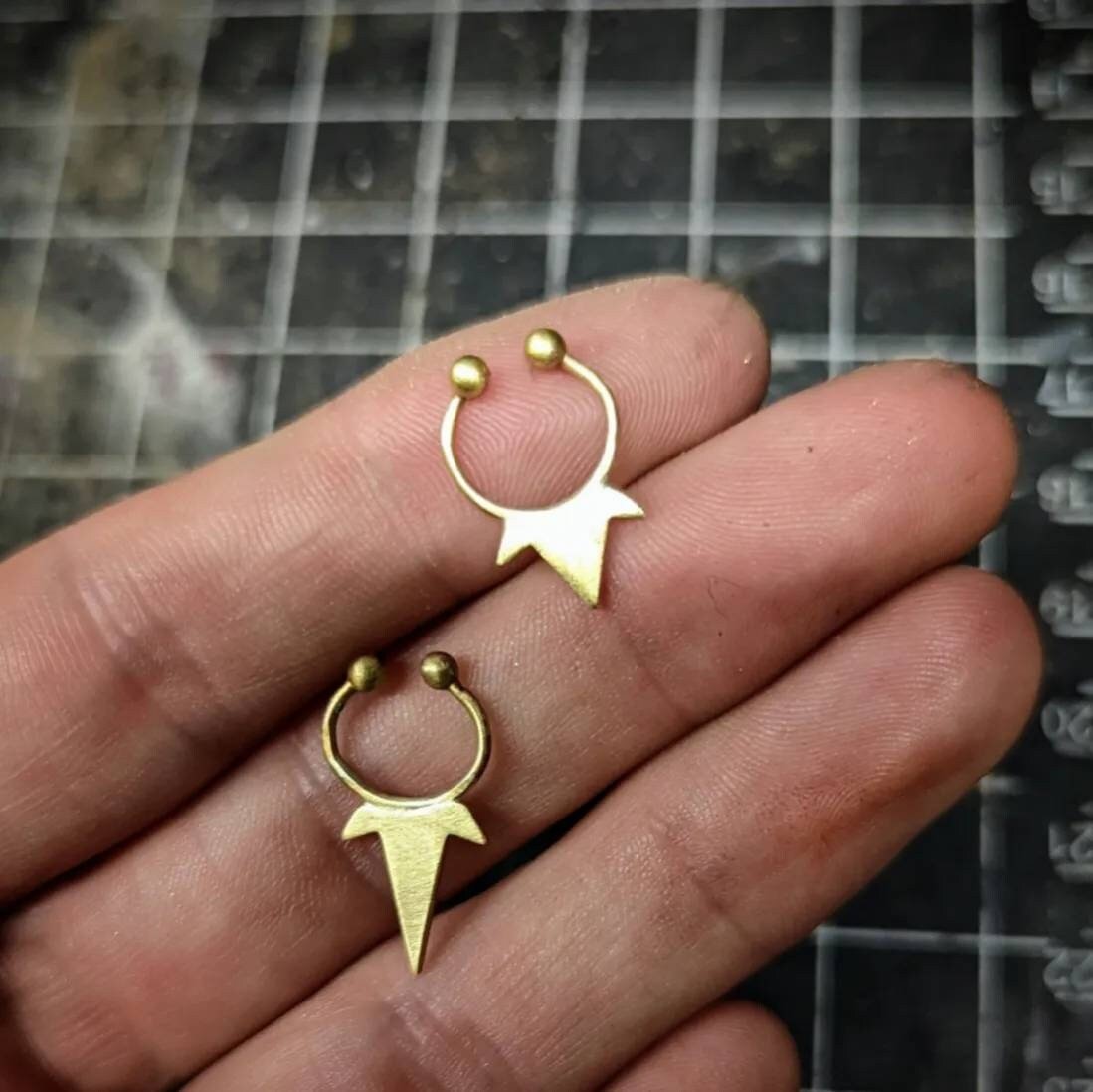 DARKSTAR MACHINATIONS - DOUMU Septum Ring / Brass -