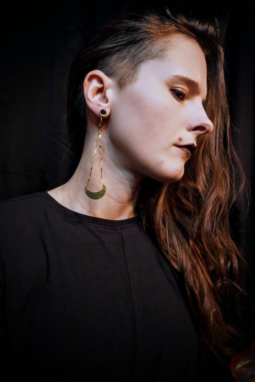 CRESCENT Earrings / Brass
