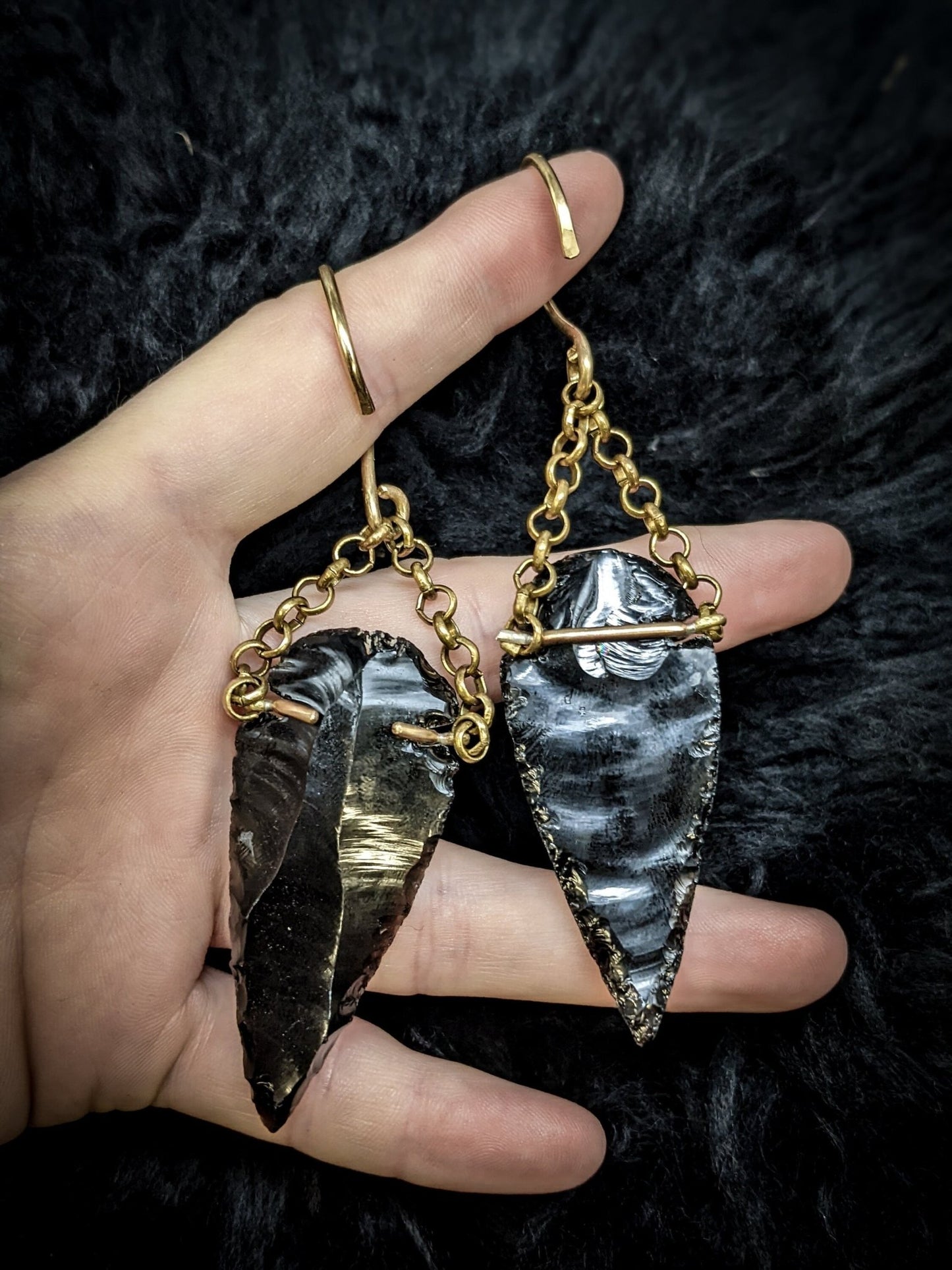 DARKSTAR MACHINATIONS - OBSIDIAN Arrowhead Earrings / Brass - earrings