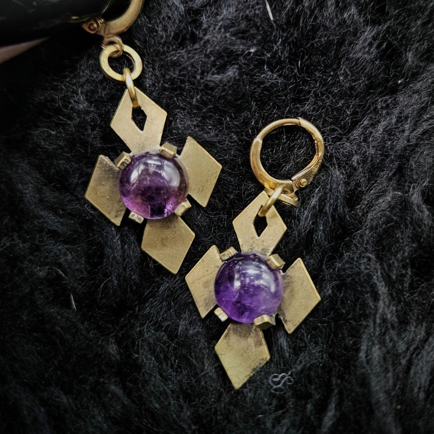 NOVA Earrings / Brass