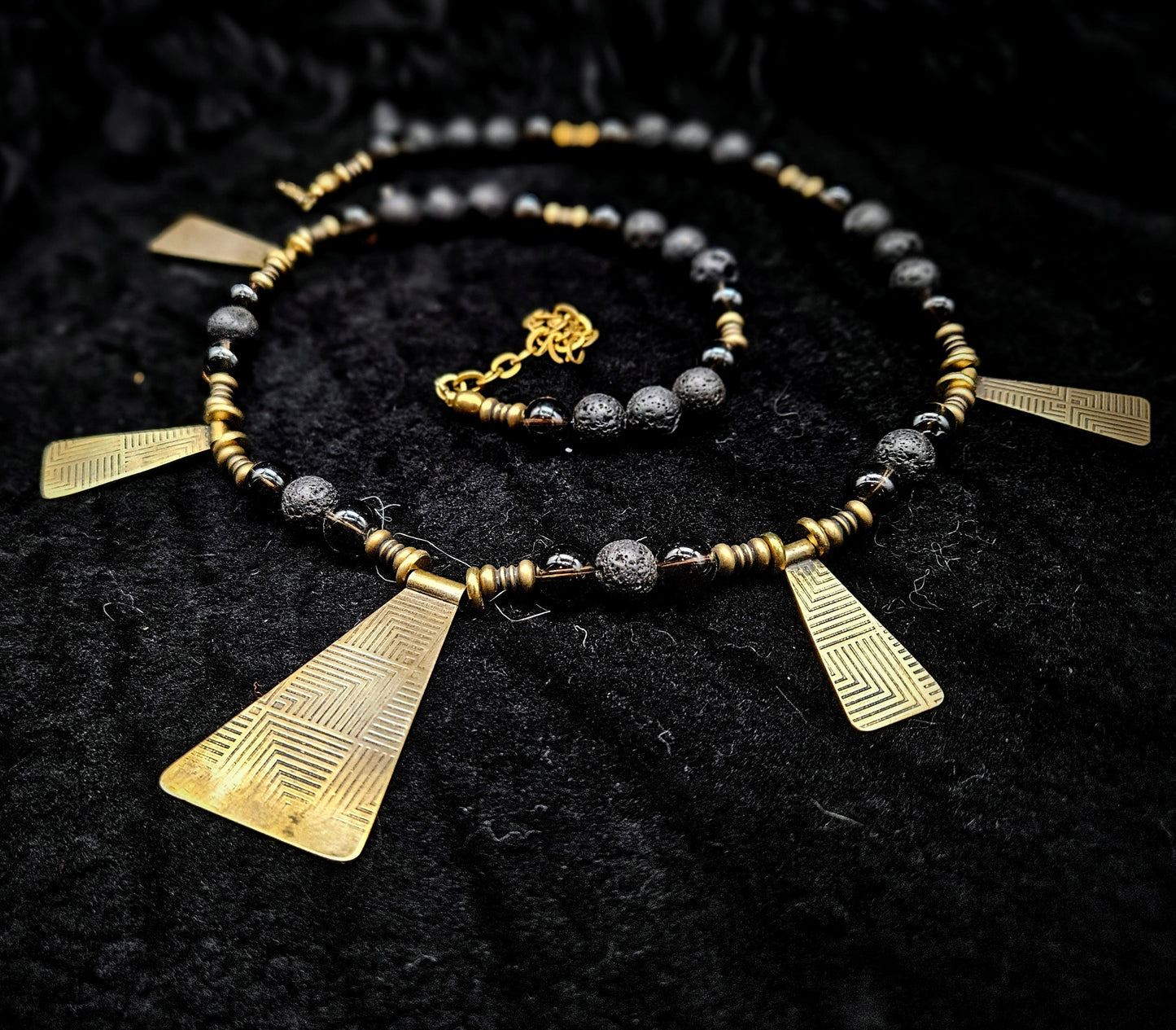 CHIEF Tab Necklace / Black Stone