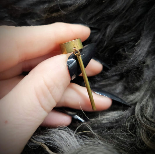 Long Bar Brass Earcuff / Brass