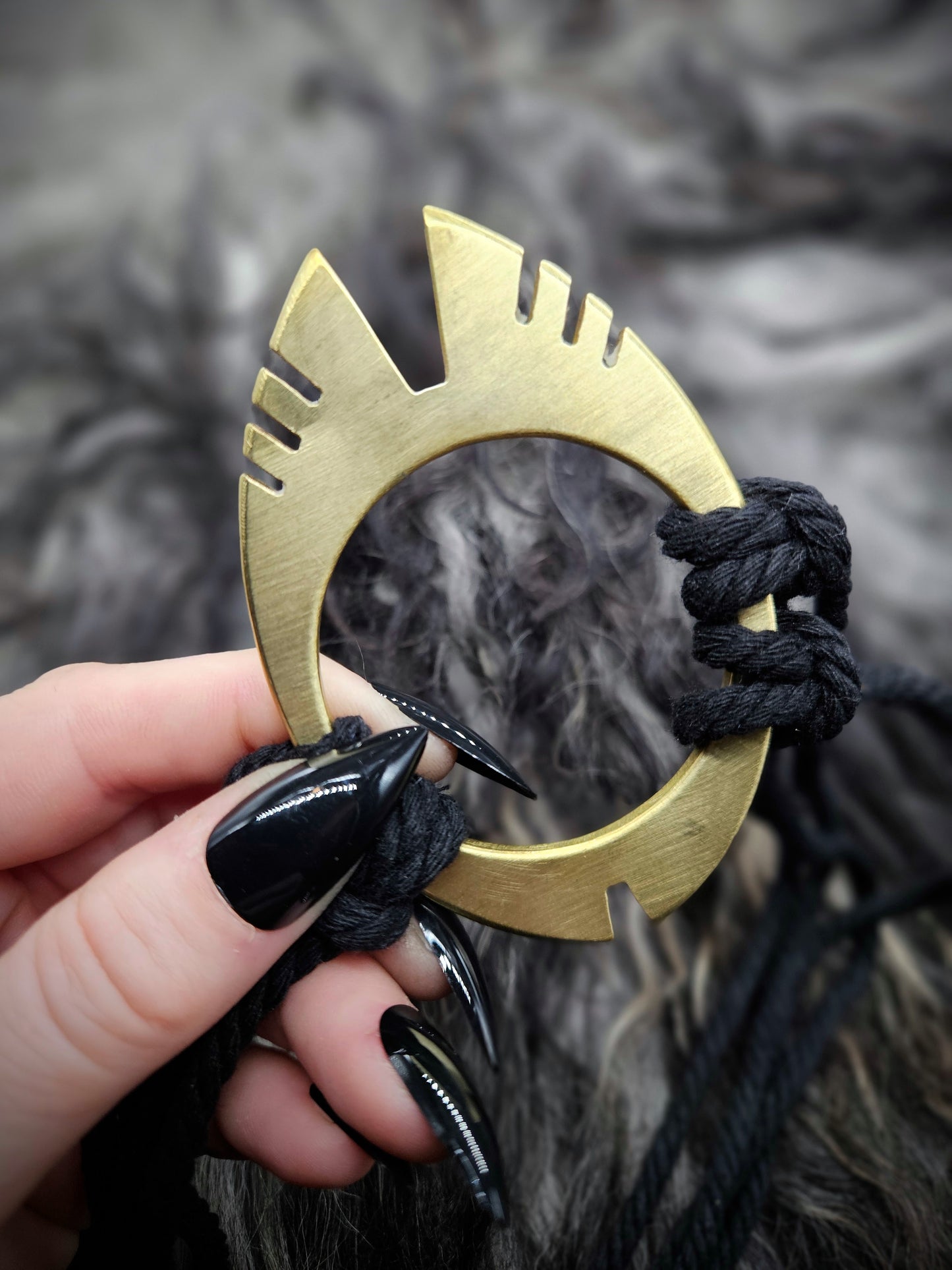 HECATE Belt / Brass