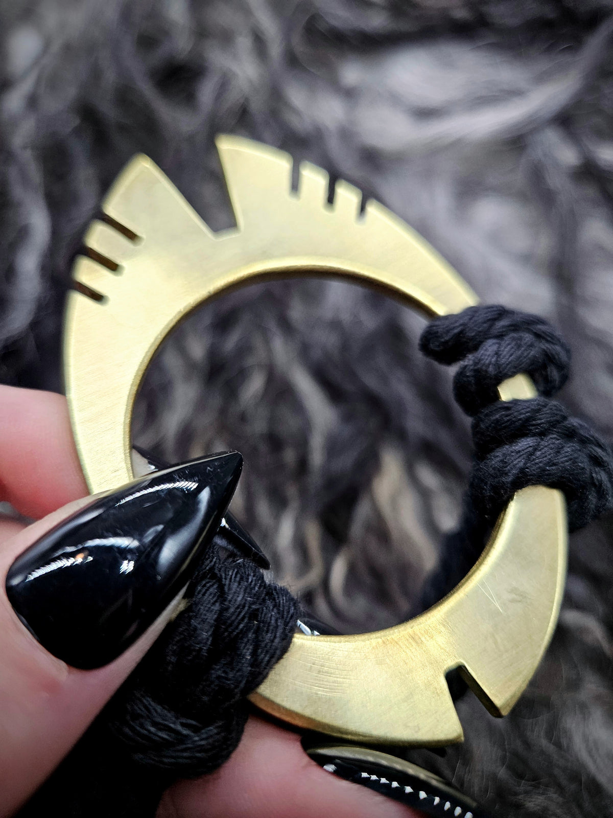 HECATE Belt / Brass