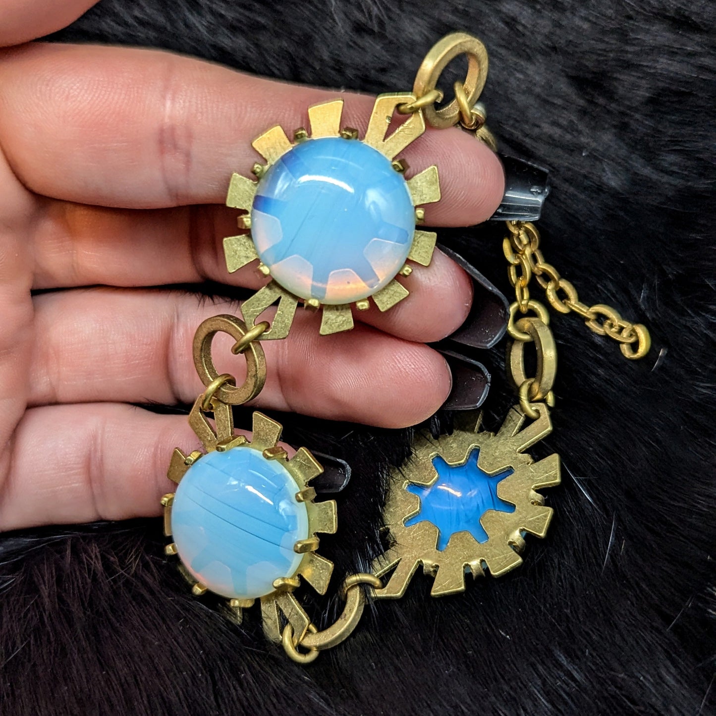 ELIZABETH Bracelet / Brass / Opalite