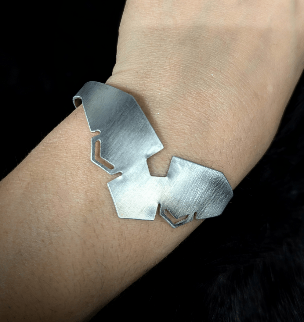 DARKSTAR MACHINATIONS - CHEVRON Cuff / Aluminum - bracelet