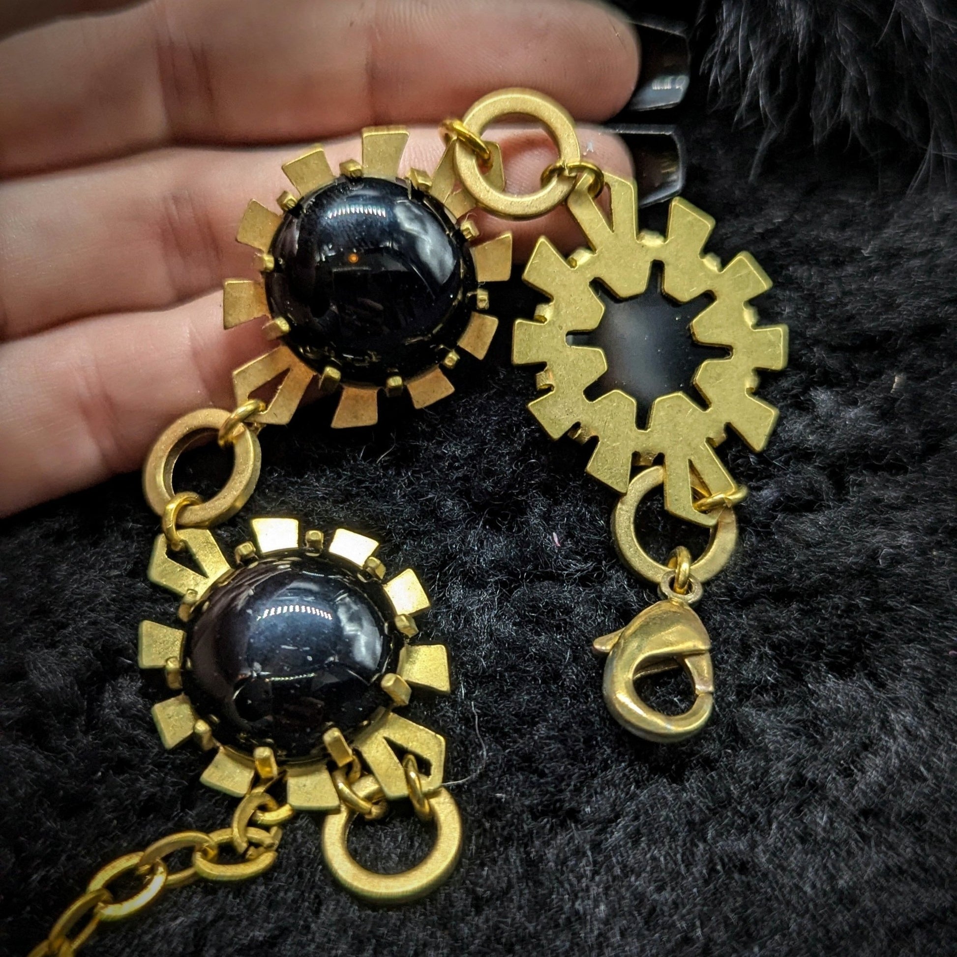 DARKSTAR MACHINATIONS - ELIZABETH Bracelet / Black Agate / Brass - bracelet