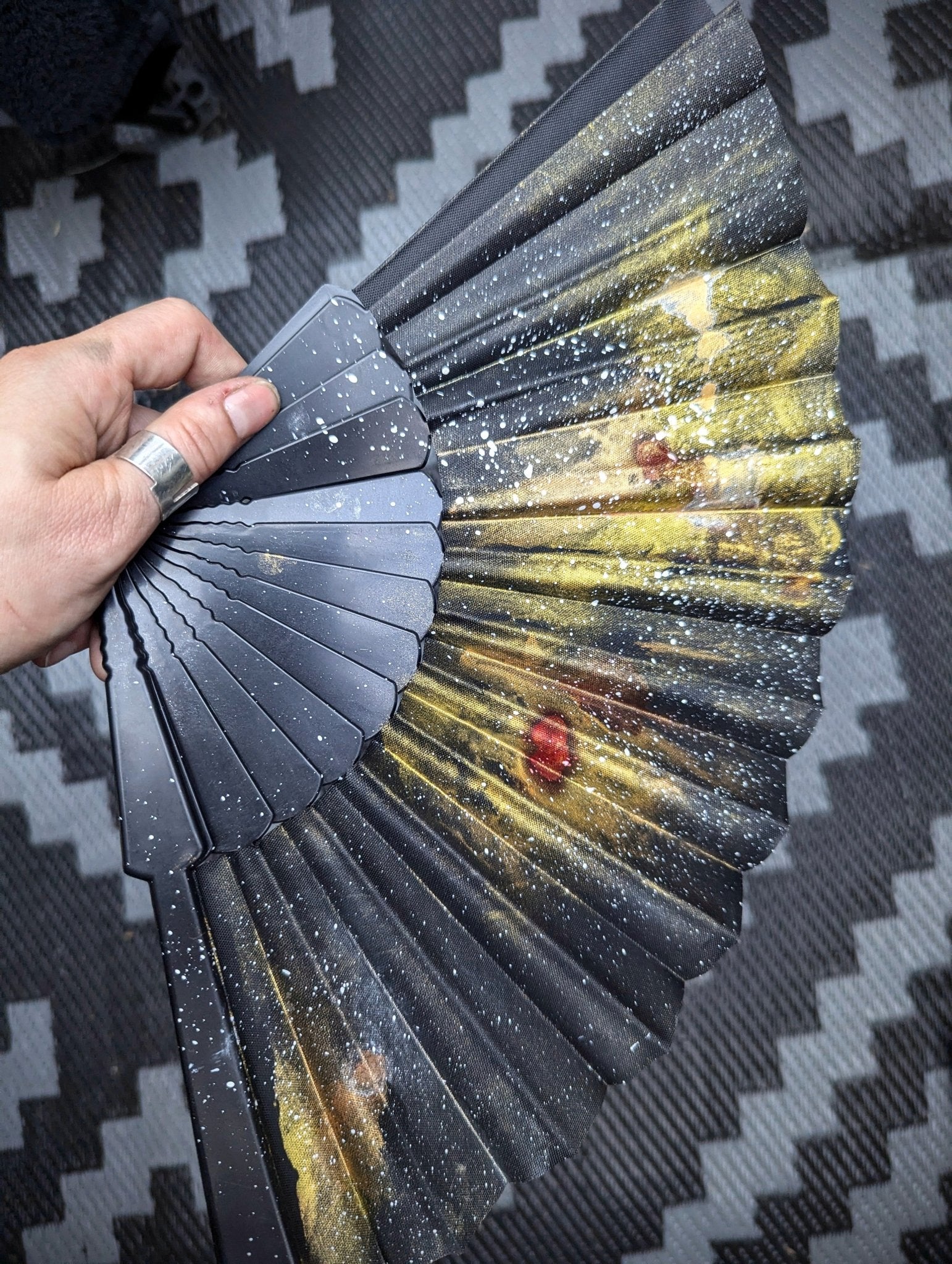DARKSTAR MACHINATIONS - GALAXY Fan / Small - 