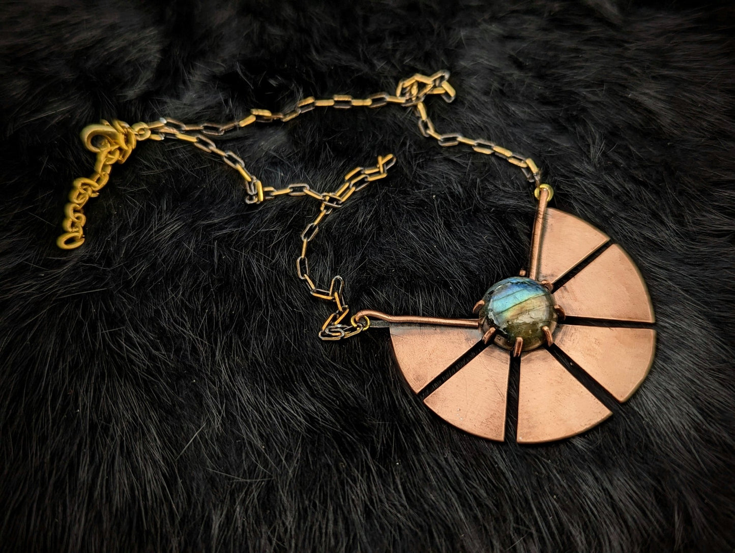 DARKSTAR MACHINATIONS - REY Labradorite Necklace / Copper - necklace