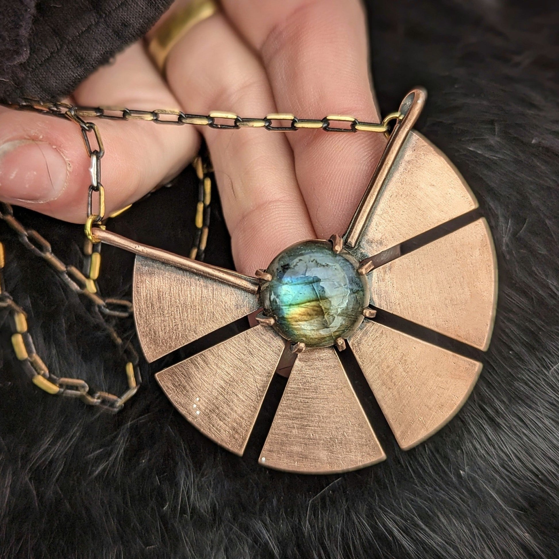DARKSTAR MACHINATIONS - REY Labradorite Necklace / Copper - necklace