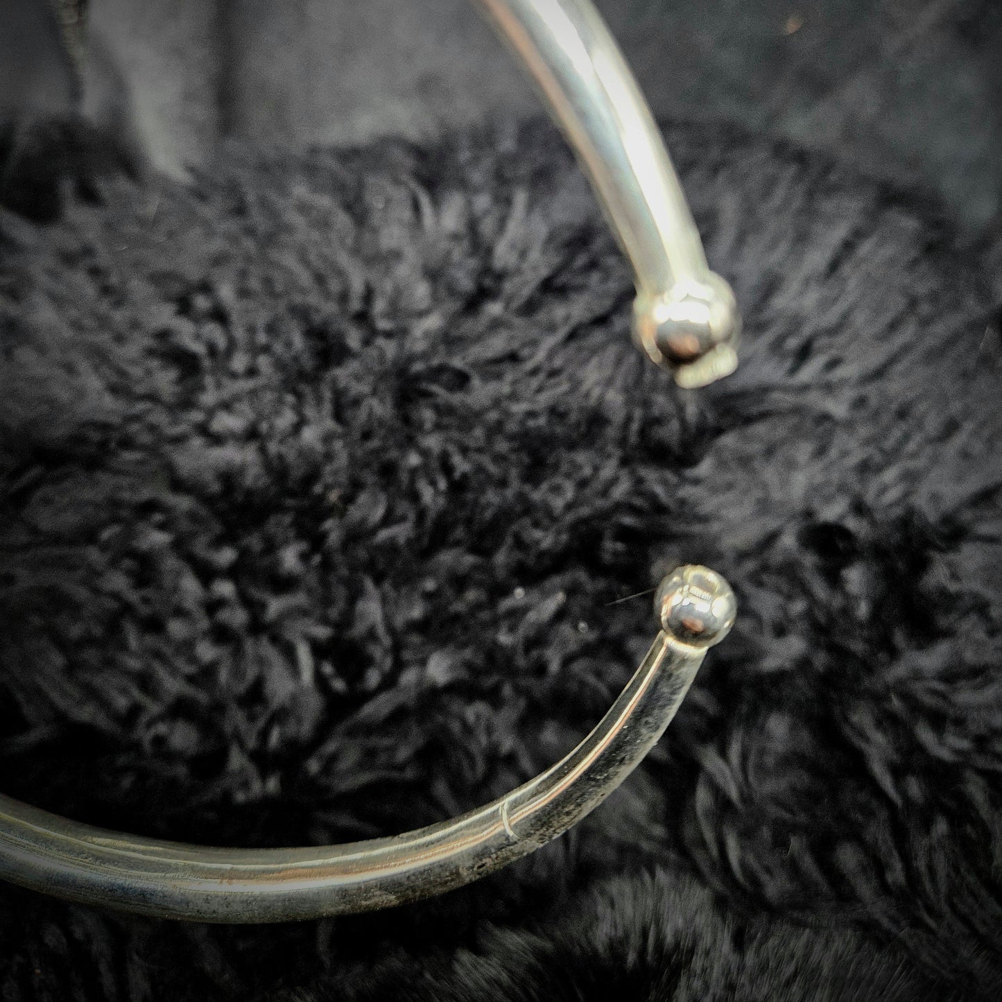 Textured Tribal Torque / Silver