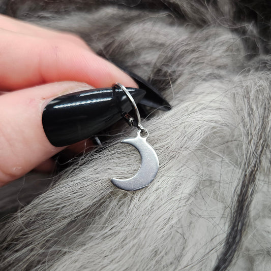 Single Moon Earring / Stainless
