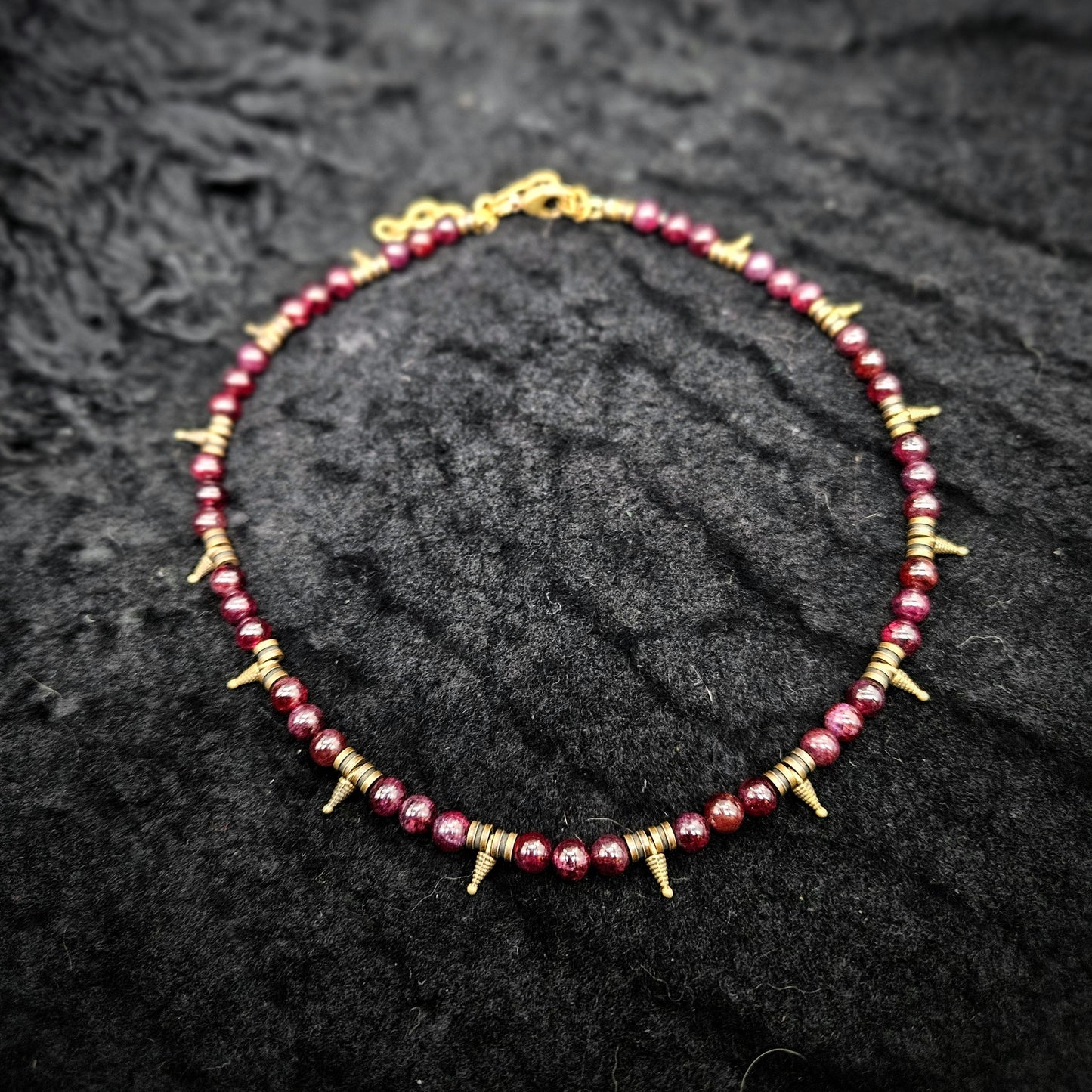 Spiked Beaded Choker / Garnet