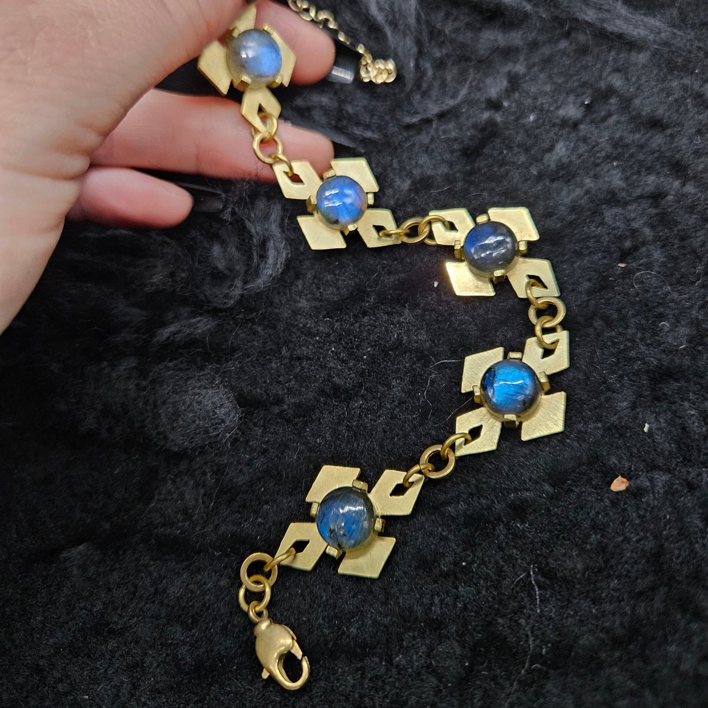 NOVA Bracelet / Brass