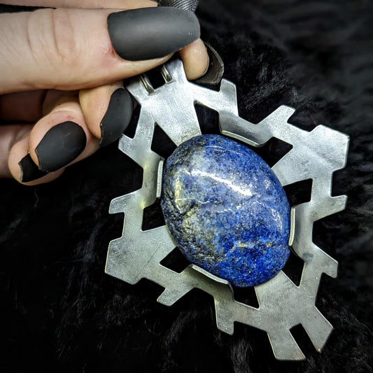 REGENCY Lapis Lazuli Pendant / Black